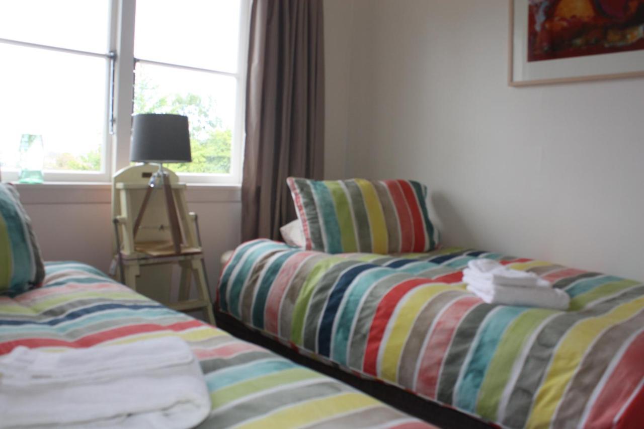 Tahuna Hills Guesthouse เนลสัน ภายนอก รูปภาพ